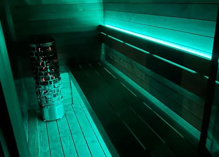 Apartament Hullam Panorama & Jacuzzi *